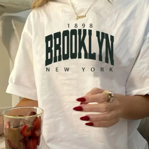 Kadın Brooklyn Harf Baskılı T-shirt, Rahat Kısa Kollu Bol T-shirt, Kadın Giyim - Beyaz