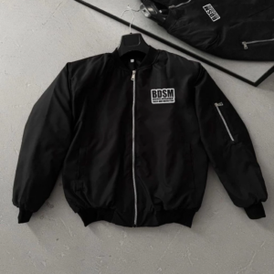 Erkek Siyah Bomber Mont Fermuarlı Cepli Kapitone Astarlı Göğüs Baskılı Tasarım - Siyah