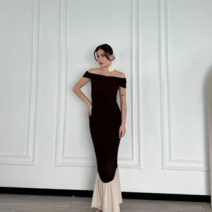 Striptiz Omuzlu Uzun Elbise - Kahve