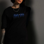 kadın Bisiklet Yaka Baskılı Oversize T-Shirt - Siyah