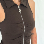 Yakalı Tam Fermuarlı Kolsuz Bluz - Kahverengi