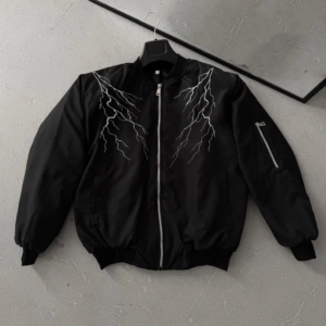 ERKEK Siyah Bomber Mont Beyaz Şimşek Desenli Fermuarlı Cepli Kapitone Astarlı - Siyah