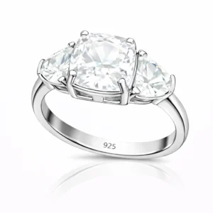 Gümüş Beyaz Zirkon Taşlı Kadın Yüzük