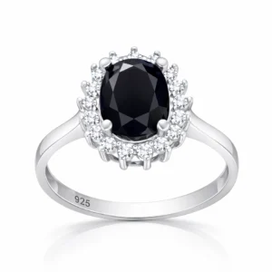 Gümüş Siyah Taşlı Oval Kadın Yüzük