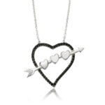 Gümüş Oklu Kalp Bayan Kolye
